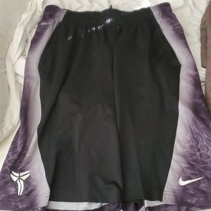 Nike basketball shorts (kobe)
